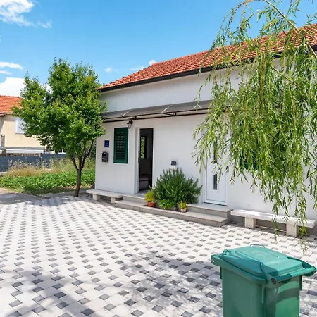 Apartman Donadina-Dalmatian Heritage House Appartement