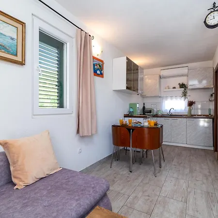 Donadina-dalmatian Heritage House Trogir