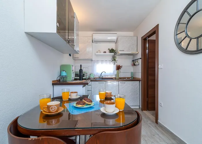 Διαμέρισμα Donadina-dalmatian Heritage House *