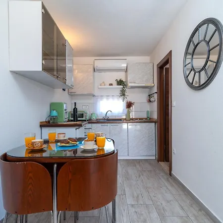 Apartman Donadina-Dalmatian Heritage House * Trogir
