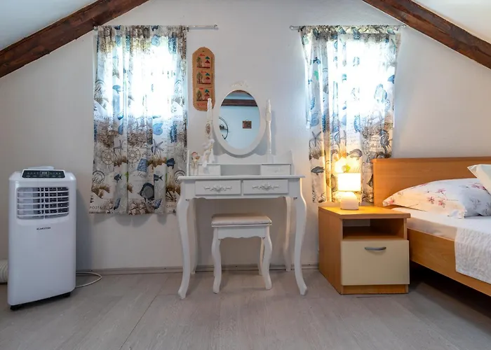 Donadina-dalmatian Heritage House Apartman *