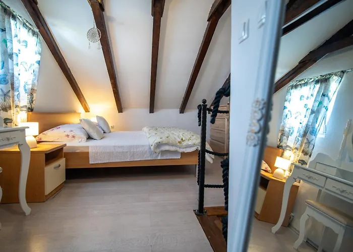 Donadina-dalmatian Heritage House Apartman