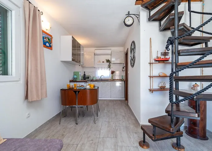 Donadina-dalmatian Heritage House Apartman *