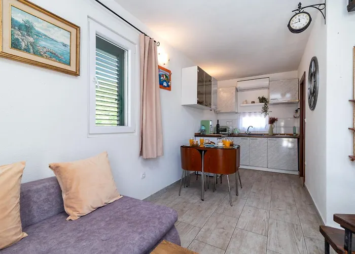 Donadina-dalmatian Heritage House Trogir