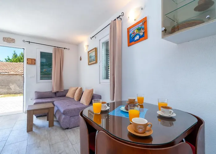 Donadina-dalmatian Heritage House