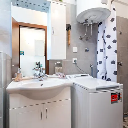 Appartamento Donadina-dalmatian Heritage House *
