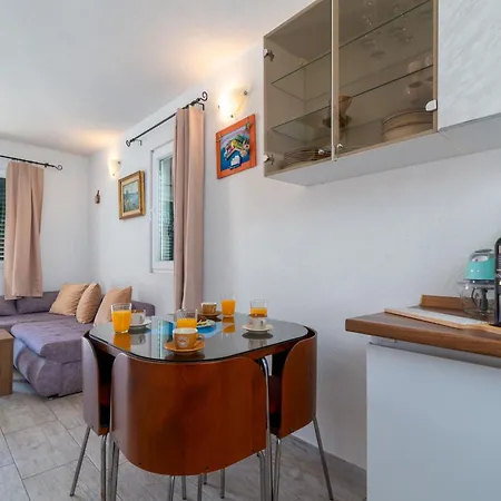 Appartamento Donadina-dalmatian Heritage House