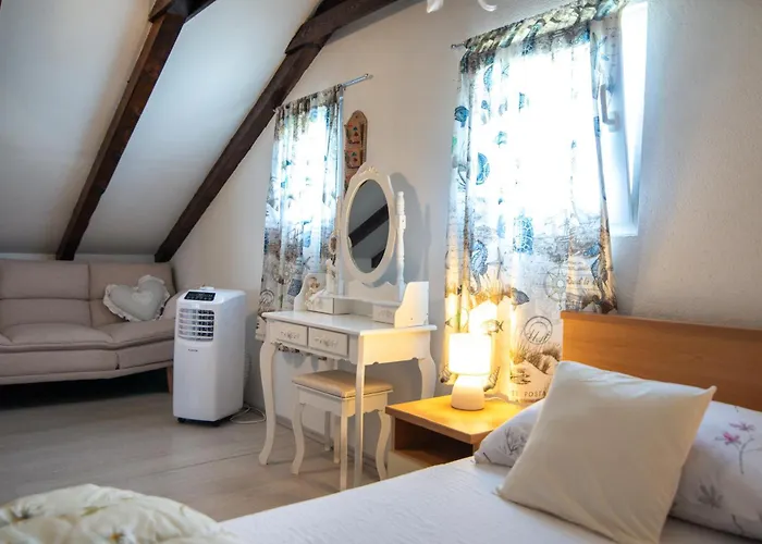 아파트 Donadina-dalmatian Heritage House *